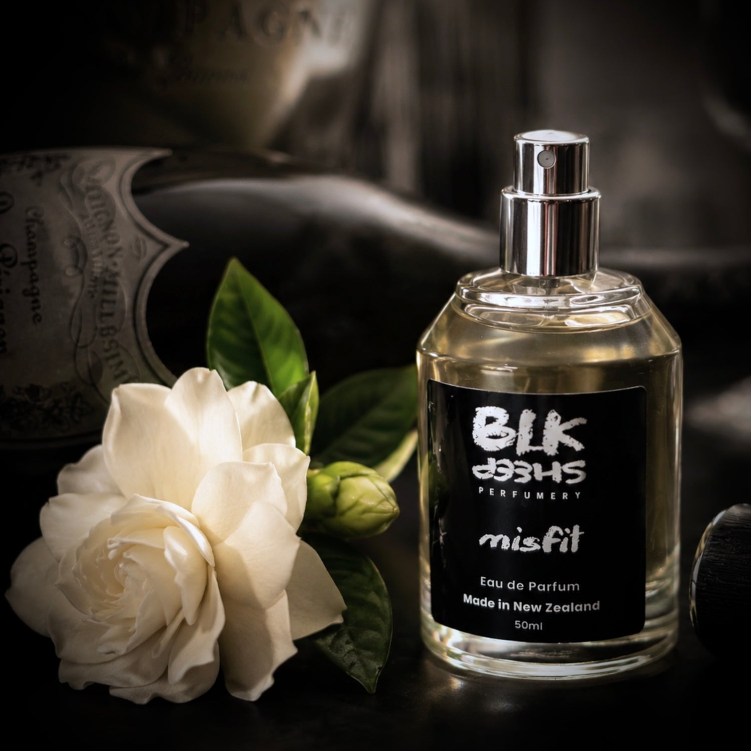Misfit 50 ml floral niche perfume NZ made with sustainable ingredients. Long lasting gardenia perfume by BLK Sheep Perfumery.